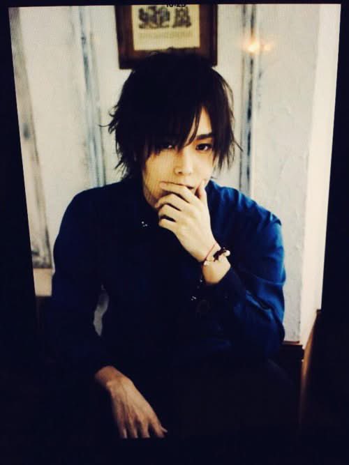 Irukanakana's tweet photo. I feel like I dug up pics of my parents in their prime

 I NEVER KNEW THIS SIDE OF YOU AMACHAN??? Y’ALL 2015 UTAITE  FANS WERE EATING SO GOOD

And then that last pic is giving before after even tho it’s a pic from like more than a decade ago 

I didnt know your game was like this https://t.co/8mFsoe1mPi