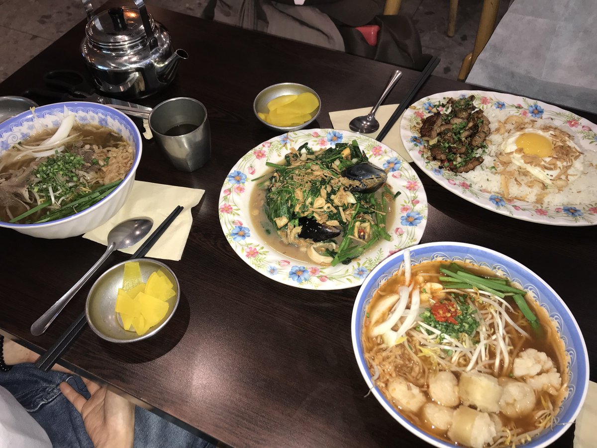 domaatto's tweet photo. 공심채 ���음 중독녀의 저녁식사란… https://t.co/fY2XLrSqru