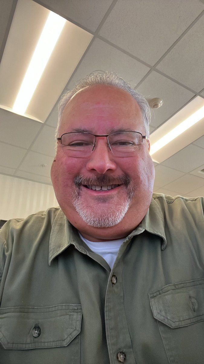 JDeppworlds's tweet photo. This is my new zangi number!
Hit me up. 22-5253-7354 https://t.co/E8yAirvNJr