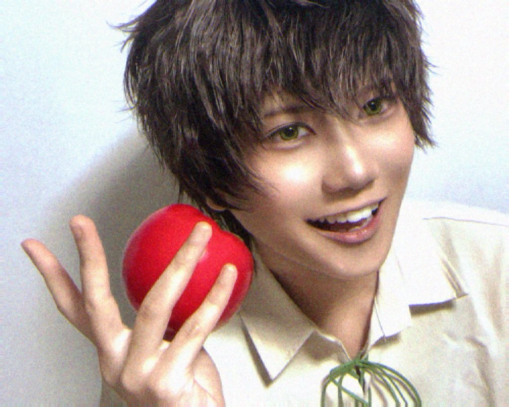 trtm_go's tweet photo. トマトを見失う前の親分があったから色んなフィルターかけて差分遊びしてた🍅☀️ https://t.co/cwQ9PkZXqf