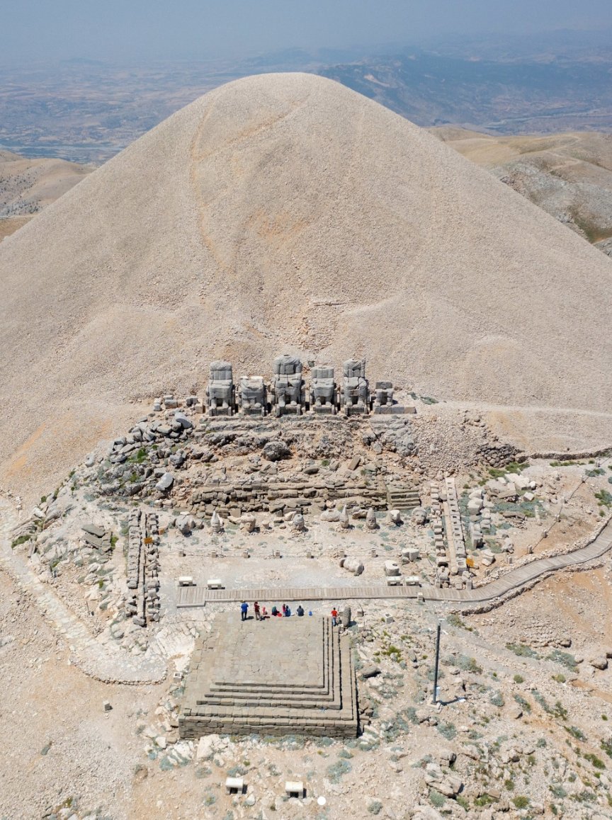 Megalithic Mysteries tweet media