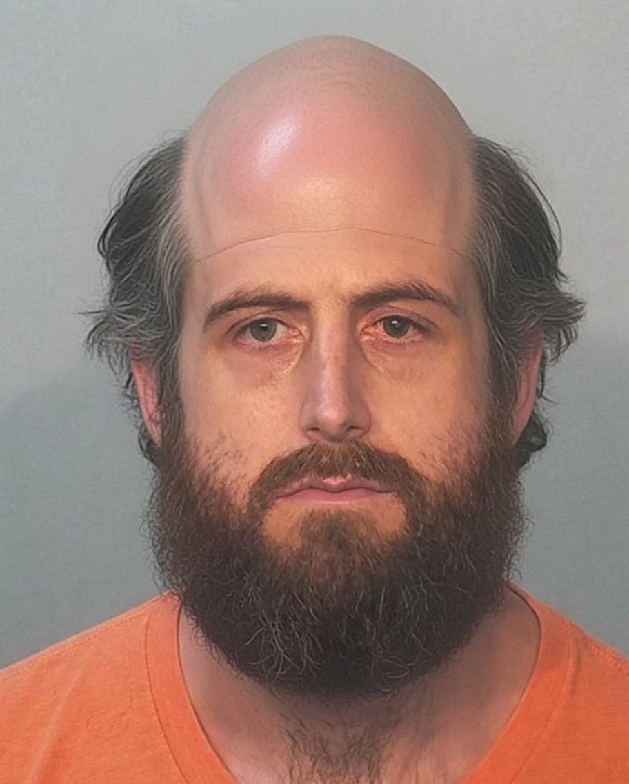 ansonpc's tweet photo. Investigators say a Fort Wayne man cut off his penis, lit it on fire and then used it to set his mom's garage on fire.

Christopher Peden is charged with one count of Arson.

Peden was arrested last week and his bond was set at $10,000. He has since posted that bond. https://t.co/fCTkApotCR