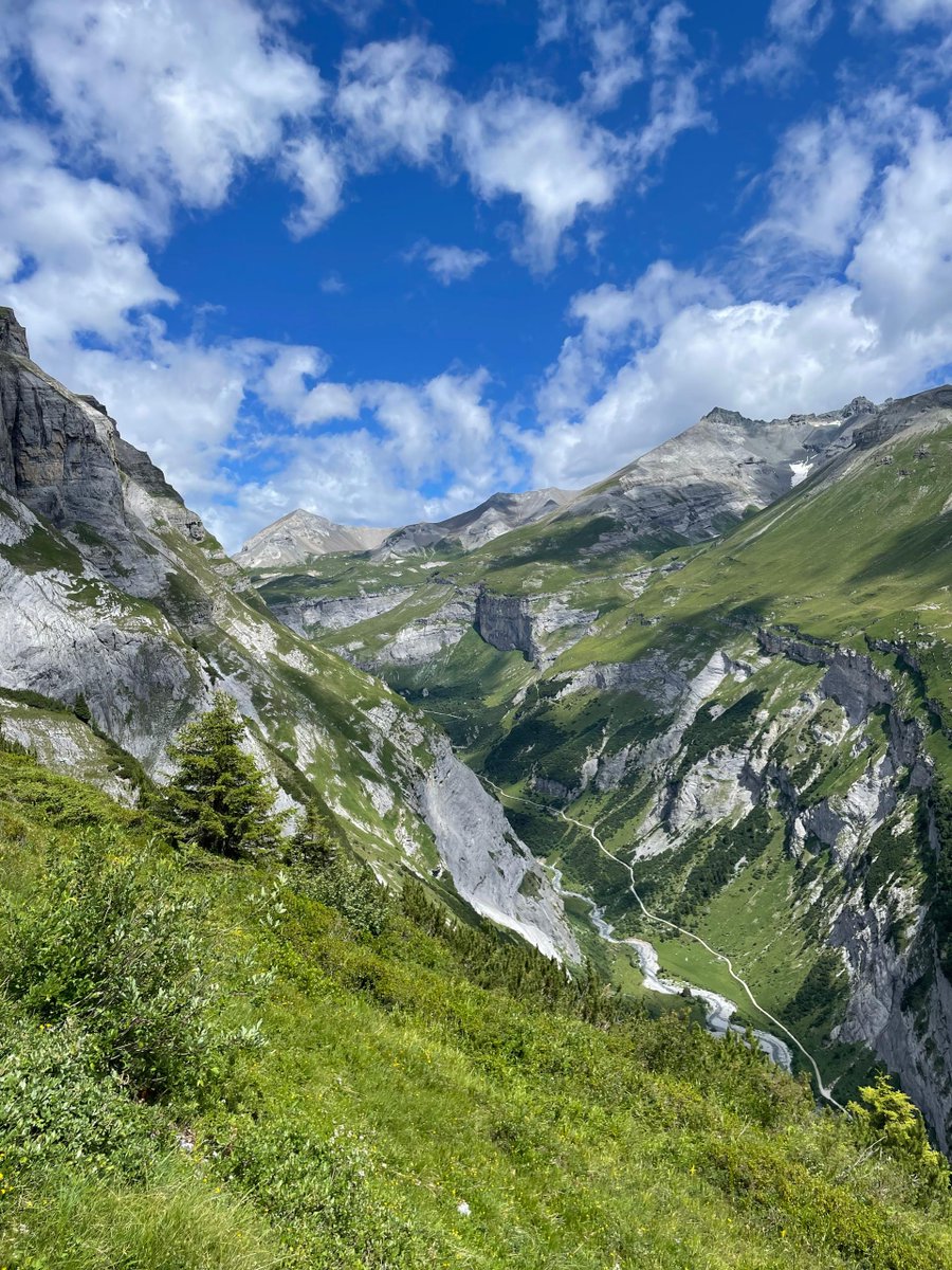 ogodwine's tweet photo. Dear my Geography teacher in Uganda, you said we'd only need this knowledge for exams. You never mentioned the Swiss Alps would call me back years later for the practicals in Flims..🤭 https://t.co/zquSNTqi1E