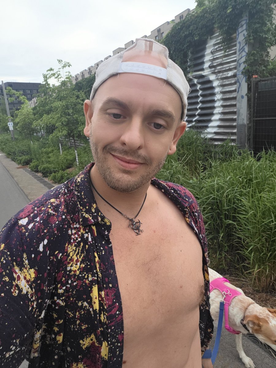 bigbNic's tweet photo. @gsus925 Dems titties be hittin bru https://t.co/M6InZ2RVnU