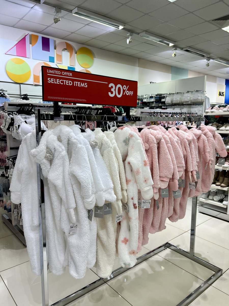 TwoRivers_KE's tweet photo. Enjoy 30% OFF winter essentials for the whole family for a limited time at @woolworths_kenya! Now is the perfect time to stock up. Hurry…..❄️🛍

#TooBoldToBeColdKe https://t.co/bQjdRISceS