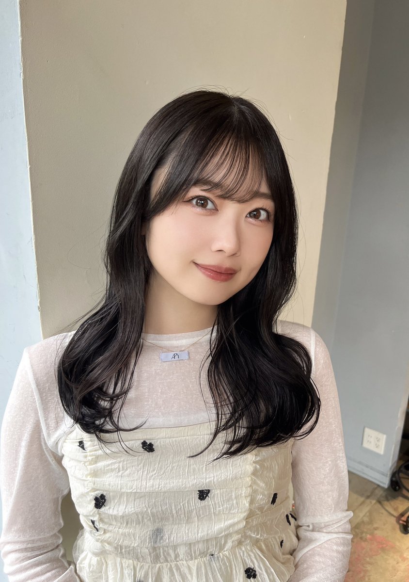 mmichan0724's tweet photo. この間服前後逆で着ちゃったの？って言われた🙃 https://t.co/z7YZ27NLS7