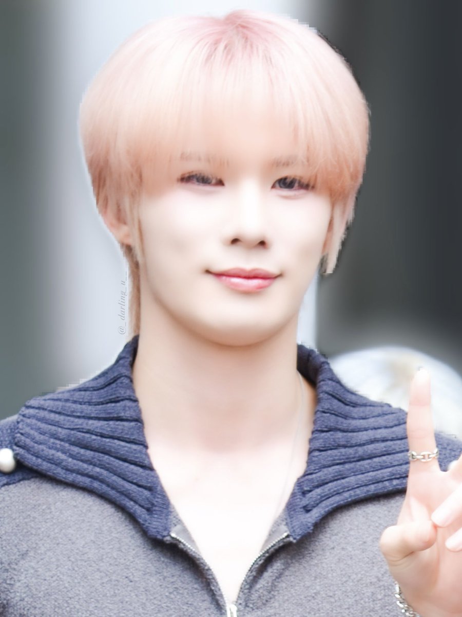 _darling_u__'s tweet photo. 260704  ( ú ·̫ ù )💘

 #CHASER #체이서 #チェイサー
 #SIHUN #시훈 #シフン https://t.co/0wOJq3nyvb