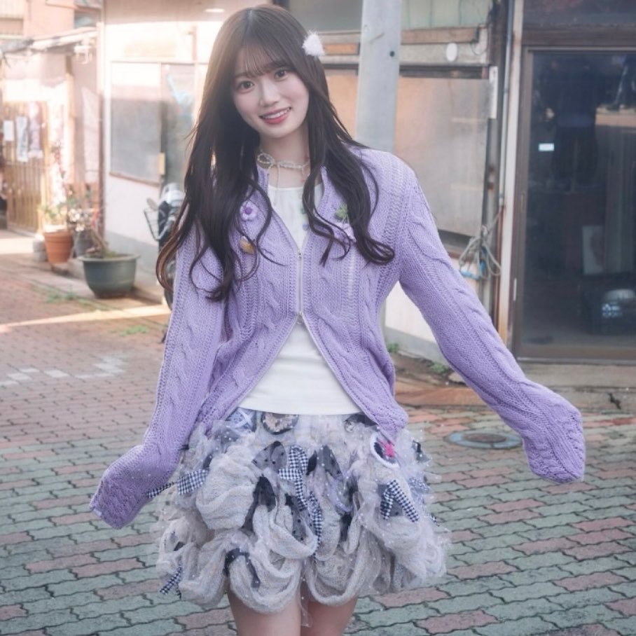 ___heize's tweet photo. 春色似合う女の子って何でこんなにもホワホワ柔らかく見えるのかな、この多幸感は一生手に入らない https://t.co/lwu3nWNWPN