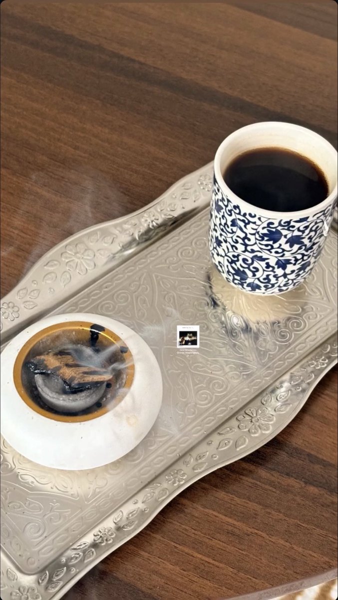 6_rfhb's tweet photo. 4:55 https://t.co/FHFAR5VckG