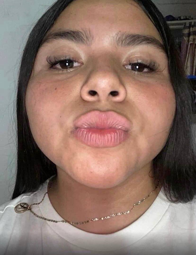 CornudoTop32821's tweet photo. Les quiero presentar a mi novia, tiene 18 es de gdl se llama Nancy 🙈😮‍💨 https://t.co/YaslXaplAw