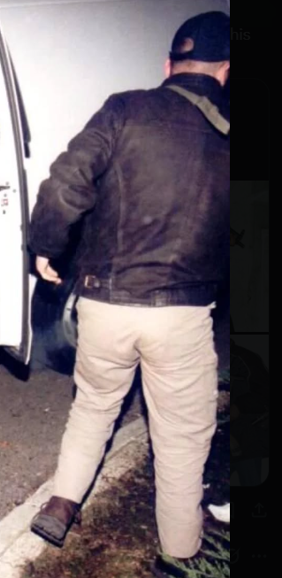 ucantrelatefr's tweet photo. @chrisxjetsf00 @BeachFgIsDead just look at this mf and tell me it is not Nico lmao https://t.co/tulC08SOI5