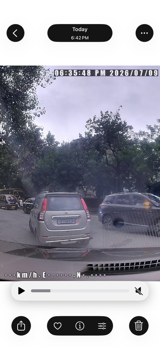 anmolpanwar_'s tweet photo. Dear @DelhiPolice @dtptraffic ,
This happened just an hour ago. Hit &amp; run case.
Car no. UP14HF6184
Silver WagonR CNG
Location- IP Extn, Narwana Road Patparganj(Opp. Brothers Apt)
Date of accident - 09.07.2026
Time-18:35 hrs
 1 person severly injured (taken to hopsital by locals) https://t.co/XN8FUzR1wF