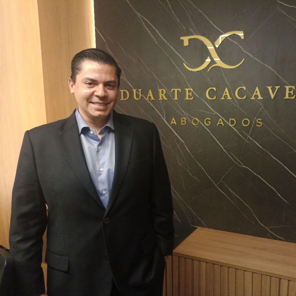 WorldCup26HQ's tweet photo. Celeste Amarilla's lawyer, Guillermo Duarte, on the Kylian Mbappé case:

🗣️ "Celeste did not commit any punishable offence in Paraguay.

Since what we consider defamation or slander is also a criminal offence in France, we can take legal action against Mbappé.

He could be extradited to answer for his actions in Paraguay."