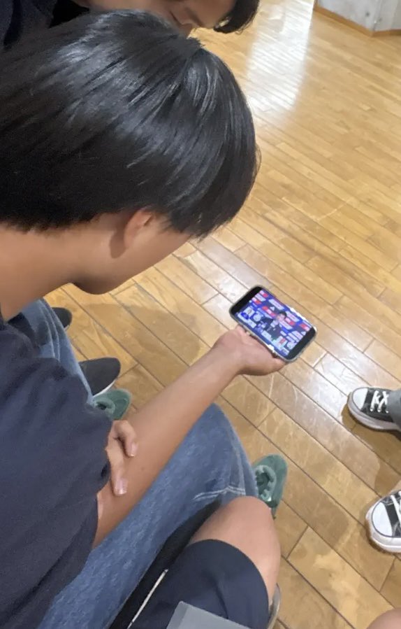 sr27_44's tweet photo. また話す相手いなくなったからだれか話そ
#高校生バイ　#高校生ゲイ https://t.co/FtVuZCYxGL