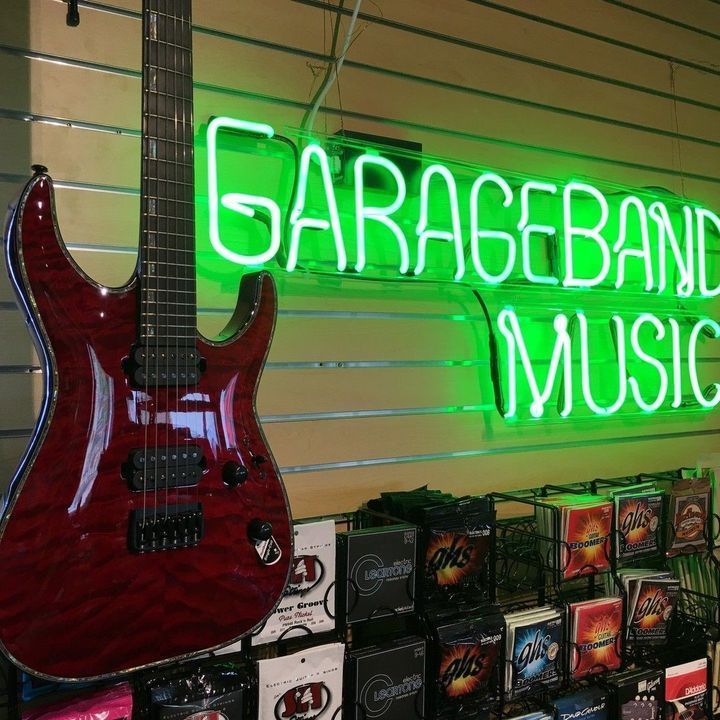 GarageBandMusic's tweet photo. What is you favorite brand of strings? There are so many to choose from!⠀
.⠀
https://t.co/SimrKpQ7g4
⠀
.⠀
#music #musician #geartalk #guitarstrings #newstrings https://t.co/qTiHwcOANp