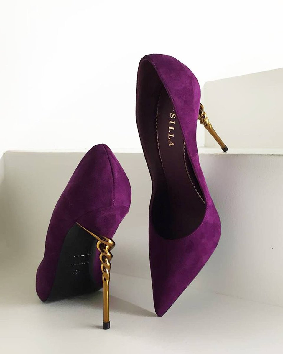 sheyihade's tweet photo. These are some of the hottest shoe colors I have ever seen 😍😍😍 

Are you a heels girlie ? https://t.co/cD6pK7uAHS