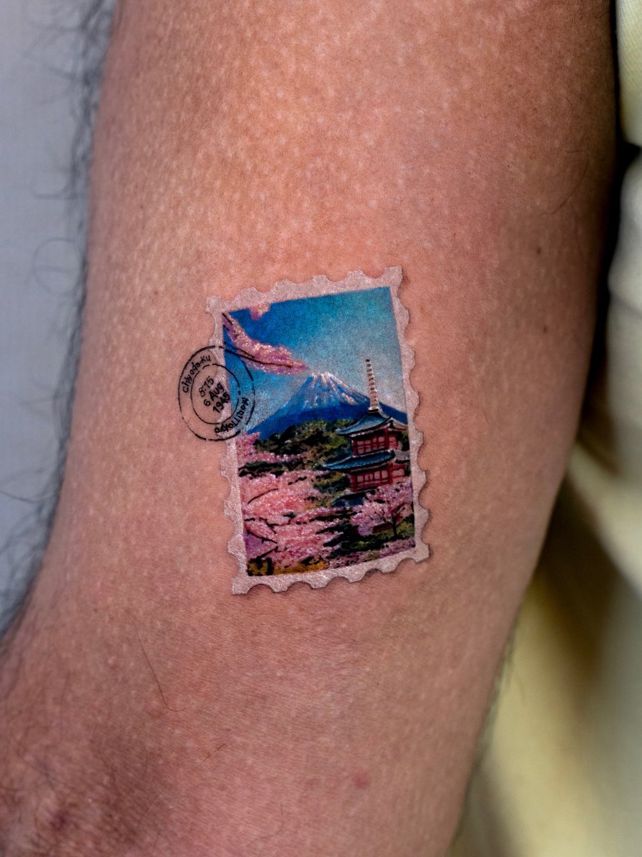 moojitattoo's tweet photo. Fuji mountain tattoo🗻

#tattoo https://t.co/fm1nFtQpBz