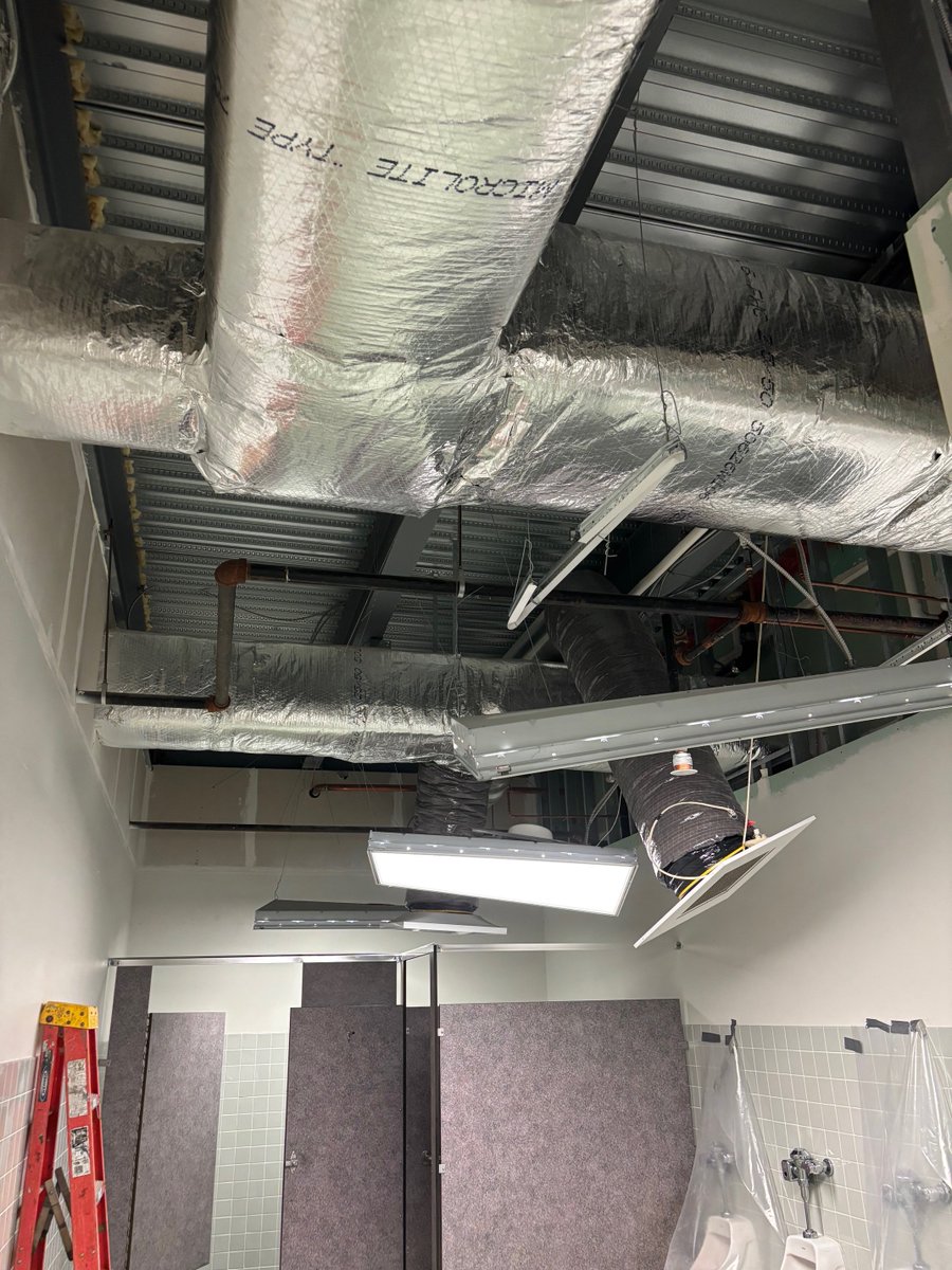WilliamStreet14's tweet photo. Week 2 - Summer Updates:  Crews continue to work hard both inside and outside the building.  While there's still a tremendous amount of work ahead, progress is being made every day, and it's exciting to see the transformation taking place. https://t.co/6O4RzOmgrM