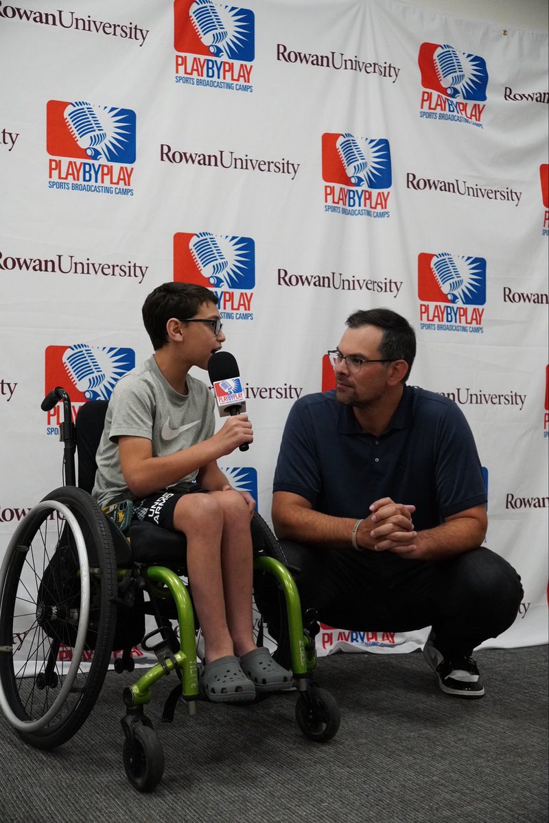 ZachGelb's tweet photo. Was a real treat to speak at @playbyplaycamps yesterday. Over 100 plus kids who love sports and had some great questions at the camp in Jersey! https://t.co/jJnb1l4Z4H