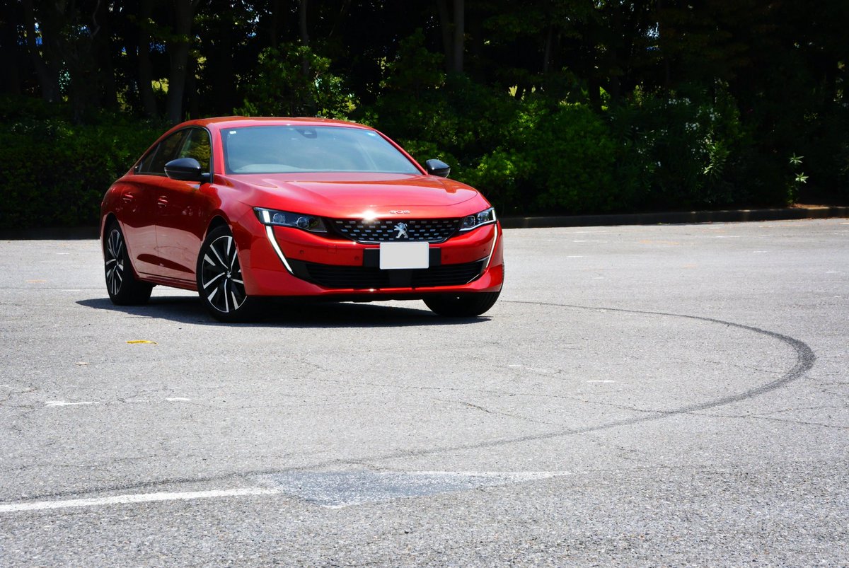 paparteon's tweet photo. #オレたちはクルマから離れられない
#プジョーライフ 
微妙に体調悪い時に運転すると、むしろ体調が整うのは私だけですかね🤔？ https://t.co/8tL4JL00Jk