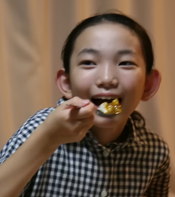 emmy8012's tweet photo. https://t.co/s225q4tYxm

Youtube観てるとこの広告が頻繁に
調べてみたら女優の原菜乃華さんと三上ここみさん2015年当時

上手い仕組みだと思う

国民からは寄付でウマウマビジネス
政府は外国人誘致に税金で中抜きウマウマ

日本人を淘汰したいのがわかる https://t.co/kfa0pqbgJt