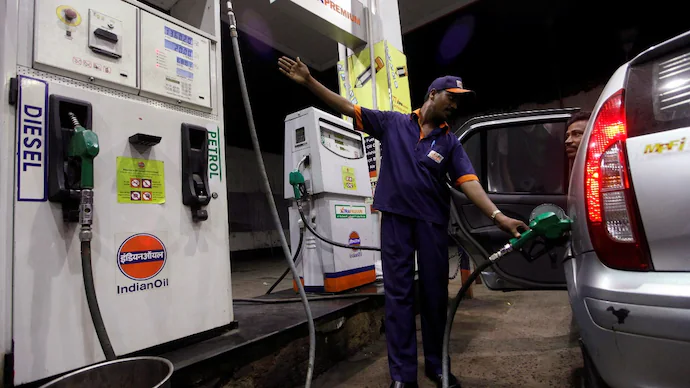 IndiaToday's tweet photo. Gadkari wanted two #ethanol victims, we will present six: Protesters on #E20 challenge

Read more:
https://t.co/jU4PcYac5L https://t.co/QzRvjqkU1w