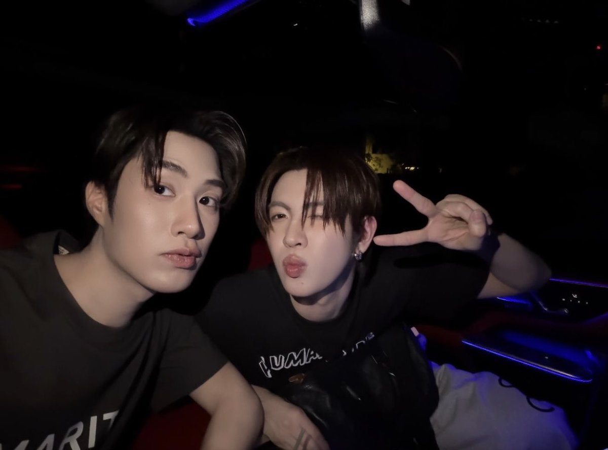 withlovebabies's tweet photo. ไม่ว่าจะเบาะนี้หรือเบาะไหน ก็มีคนเดียวที่ได้นั่ง น้องเข้าใจยัง https://t.co/57He9rulmz