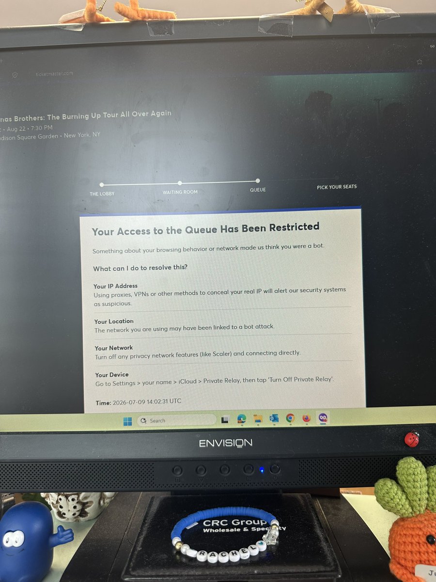 Rachelyynn's tweet photo. @TMFanSupport soooo. First restricted queue and then can’t even get in?? @jonasbrothers https://t.co/2I5PrZZnbb