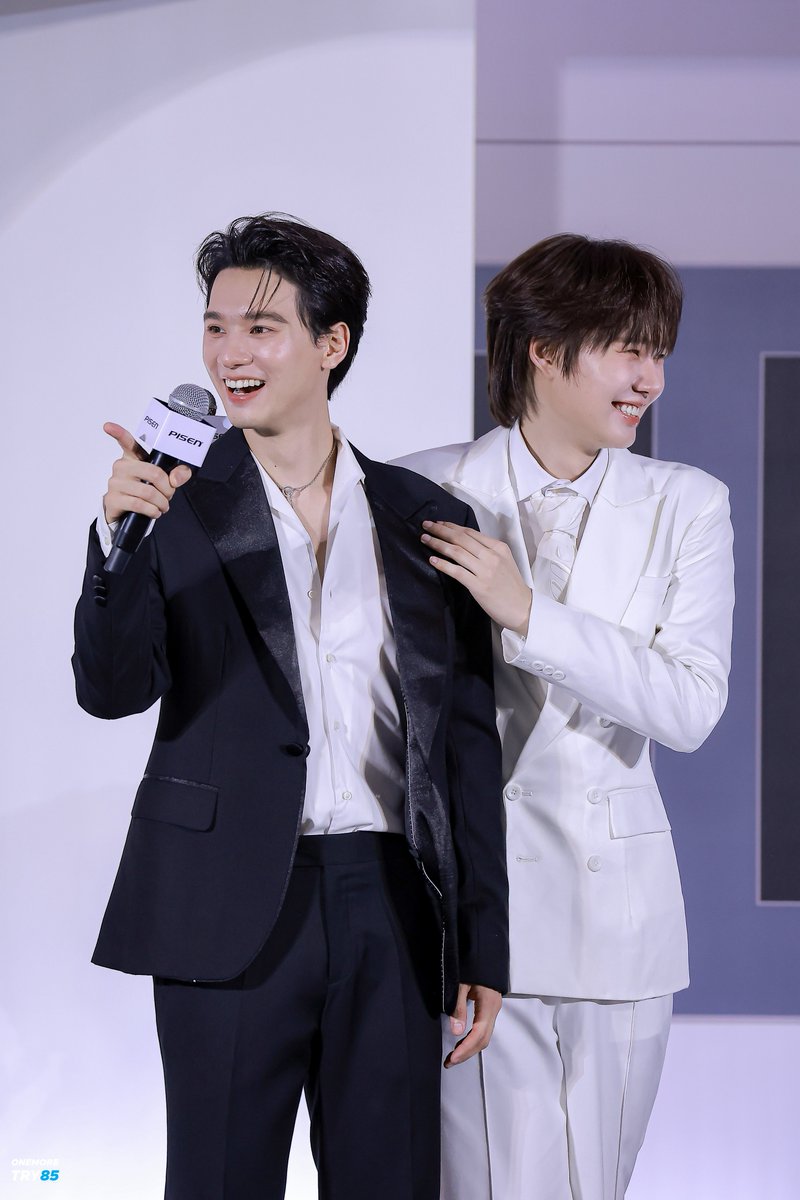 OneMoreTry85's tweet photo. มีความสุขกับงานที่รัก และคนที่รัก มันมีความสุขแบบนี้เองเนอะ พี่เจ่งเนอะ 😍🫣

KENGNAMPING X PISEN 
#FullyChargedWithPisen 
#KengNamping https://t.co/Pxs1bKAwSw