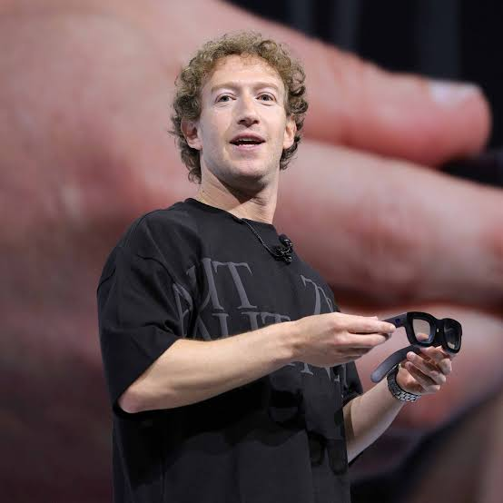 StockSavvyShay's tweet photo. $META has started charging businesses to use its AI models for the first time.

Zuckerberg called it the company’s first “real serious API” and said pricing will be “very aggressive and attractive.” https://t.co/8LhlAJD8jU