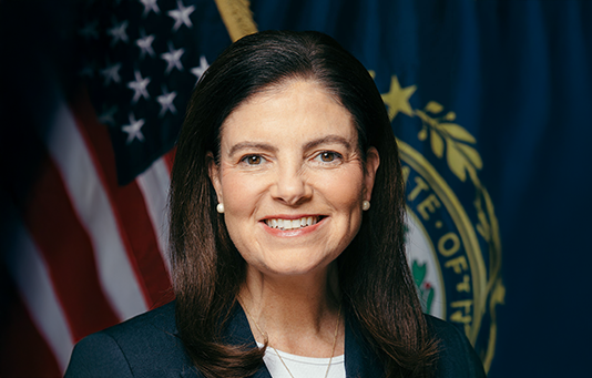BitcoinMagazine's tweet photo. JUST IN: 🇺🇸 New Hampshire Governor Kelly Ayotte on Bitcoin: “I think it’s something that we really need to think about.”

“Because our state continues to thrive when we are continuing to be innovative.” https://t.co/I8huFHFvb2
