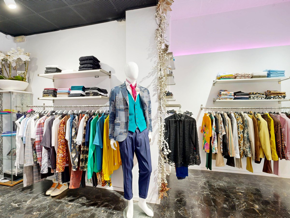 360ViewCreators's tweet photo. We created a Google Maps virtual tour for NEXT LEVEL BCN, a men’s fashion boutique in Barcelona.
Customers can now explore the shop online before visiting and get a real feel for the space directly from Google Maps.
https://t.co/D618W80XlX
#GoogleMaps #VirtualTour #360View https://t.co/KvS80rmLWf