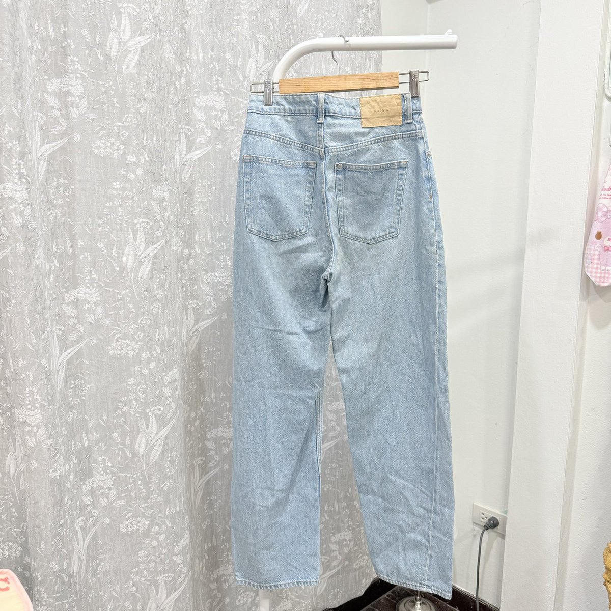 usedbycorn's tweet photo. H&amp;M ไซส์ M *w27-28 h38 L38  
ราคา 250.-

#ส่งต่อเสื้อผ้า #ส่งต่อเสื้อมือสอง #ส่งต่อเสื้อผ้ามือสอง #เสื้อผ้ามือสอง #เสื้อผ้ามือสองราคาถูก https://t.co/WmZb8ubzWg