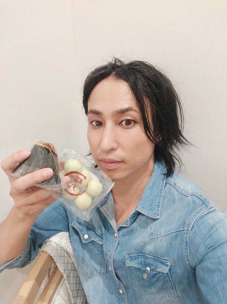 wat18ken's tweet photo. 座 show ありがとうございました✨明日は朱雀天皇役にて出演！
ご予約はDMにて受付中！ https://t.co/ZYGPNwoDAG
