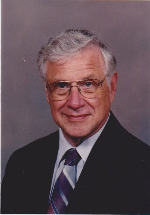 HusetsHoF's tweet photo. 2026 Huset's HoF inductee Gale Pifer:

It's Huset's Hall of Fame week and the 29th Annual Open House and Induction ceremony, presented by Midwestern Mechanical of Sioux Falls, will be held this Sunday at Huset's Speedway.
As we lead up to the festivities, we will be featuring one member of the Class of 2026 each day and today we present Gale Pifer.
By Tom A. Savage
Gale Pifer grew up in a racing family. His father raced modified stock cars in the 1950s, and Gale was there from the start. When Huset’s raced for the first time on May 23, 1954, Gale was in attendance.
But Gale’s biggest contribution to racing was his camera and pen. Before auto racing became a regular staple on television, Gale ordered racing films to air on KSOO Television in Sioux Falls where he worked. His motorsports contributions at KSOO included interviews with local drivers like Huset’s Hall of Famers Harold Petree (Class of 1999) and Marlyn Hanten (2006).
Gale was also a regular contributor to Chris Economaki’s National Speed Sport News, as well as Iowa-based Hawkeye Racing News, where Gale once featured Huset’s Speedway exclusively. He later formed a partnership with Huset’s promoter and Hall-of-Famer Fred Buckmiller (1998). The partnership resulted in the promotion of both Huset’s on Sunday nights, and the race track in Madison, which raced on Saturday.
For 20 years, Gale wrote a weekly racing column for the Madison Daily Leader. He also had racing articles published in the Sioux Falls Argus Leader, Stock Car Racing Magazine, and many other national publications. He authored a book on the history of Lake County Speedway titled “Thunder Over the Plains.”
He also was president of Interlakes Racing Association for many years and promoted and managed races at Interlakes Speedway south of Madison. During his tenure as president of the Interlakes Racing Association, he staged “Race Days” in Madison that included a parade of race cars led by the Madison High School Marching Band, go-kart racing on the streets of Madison and the selection of a Miss Lake County Speedway at the races that night.
He also established sponsorship-of-the-night at the races for Dakota State College and was the first to stage the ‘Passing Pastor’ race in which Madison church pastors competed against each other in stock cars. Church goers were surprised when many of the sermons included challenges to other pastors, including comments such as: “We Lutherans can whip the Baptists and Catholics any time.” Churches also sold tickets to the races, retaining half of the sales money and purse money from the race itself.
Gale was always a staunch supporter of auto racing.
The Huset's Hall of Fame open house will be on the third floor of the turn 4 suites from 5-7pm and is open to the public with paid admission to the race with the induction ceremony at intermission.  For more information on race night, see https://t.co/pbasKOYVR4 or for more information on the Hall of Fame, see https://t.co/QFfYaTV78P
The 29th Annual Huset's Hall of Fame Open House and Induction ceremony, presented by Midwestern Mechanical, this Sunday evening at Huset's Speedway.
