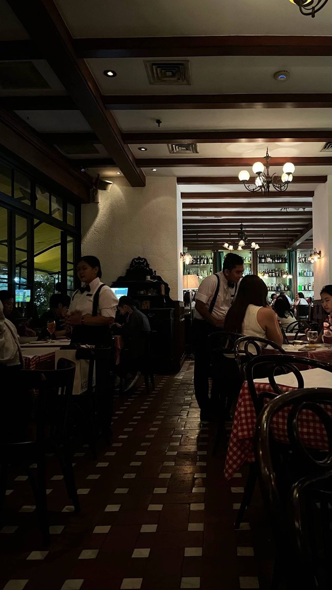 emmycyb1's tweet photo. Dinner guys😁😊
Kalian udh dinner belum?

Aku malam ini dinner sama Adikku aja soal dia mau curhat sesuatu katanya😉😉

Camat dinner guys...... https://t.co/D3BOJYDI2l