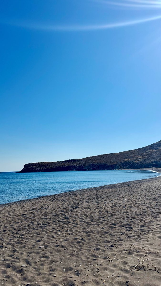 andrikeloss's tweet photo. Πόση ομορφιά σε μια φώτο. 🔆 https://t.co/OL5HwLPcqo