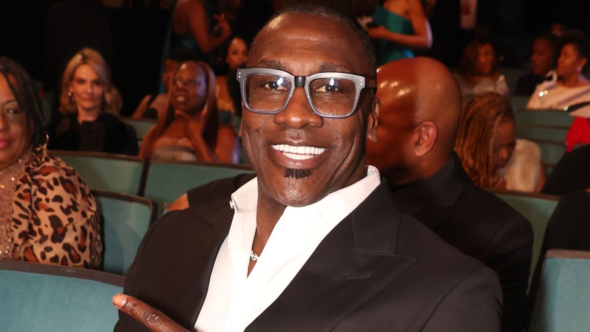 ComplexSports's tweet photo. Why Shannon Sharpe Refuses to Burp or Fart Around Women Details: https://t.co/oRyYUGMMpJ https://t.co/3kk5vrXeXE