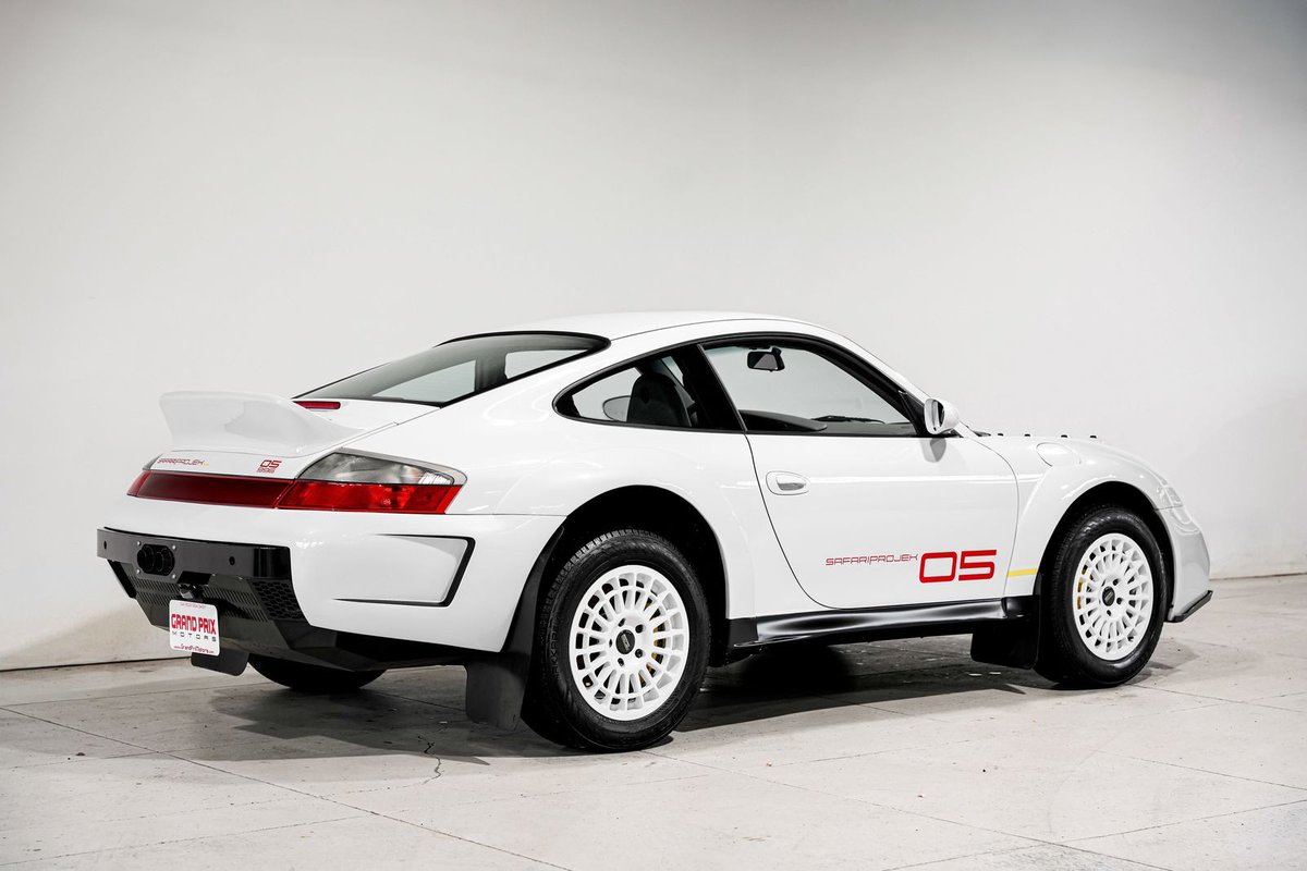 realUNICARNS's tweet photo. 2003 Porsche 911 Carrera 4S for sale in the USA. Seller's eBay Ad:>> https://t.co/J1qMDjOail https://t.co/XlH1O7YPEJ
