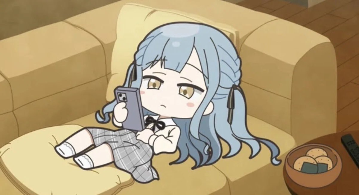 orangekirar's tweet photo. バンド仲間に自分の世界観を押し付けてキャラを固定させるために心身不調にまで追い込むなんて恐ろしいことしますわね…… https://t.co/0BJtp7gGeA