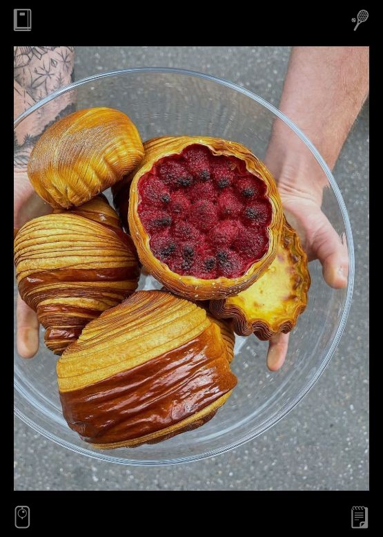 mebotchi's tweet photo. Production is not just about products, but also about company reputation266813She locks the cottage door, walking down the lane to the village, the morning air cool and fresh, the scent of flowers and freshly baked bread wafting from the nearby houses, a cheerful atmosphere fill https://t.co/XNFDJNLZHy