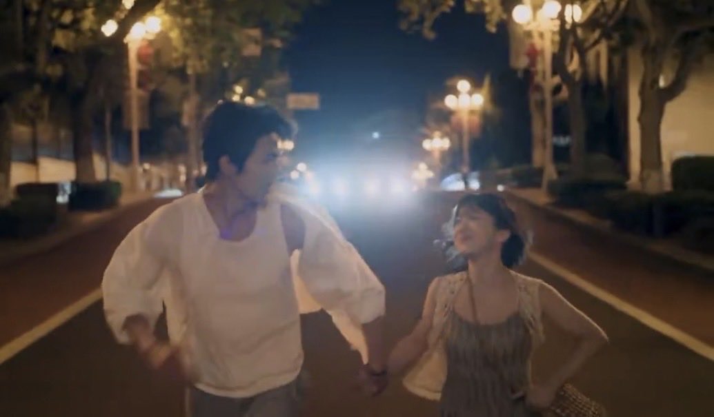 fatedlyx's tweet photo. when they run away together >>> https://t.co/9iTwm6WObQ