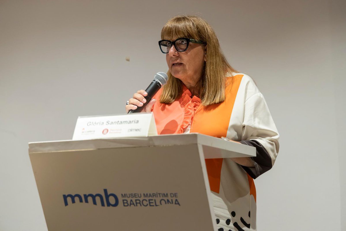GloAiguafreda's tweet photo. Un any més, @economieslocals i @Pimec han comptat amb mi per a la presentació de l’acte de cloenda del programa #AcceleraelCreixement, que ha finalitzat la 14a edició. Una iniciativa que ajuda a millorar els negocis de les petites empreses de casa nostra. Felicitats i endavant! https://t.co/FTkWIsz1z8