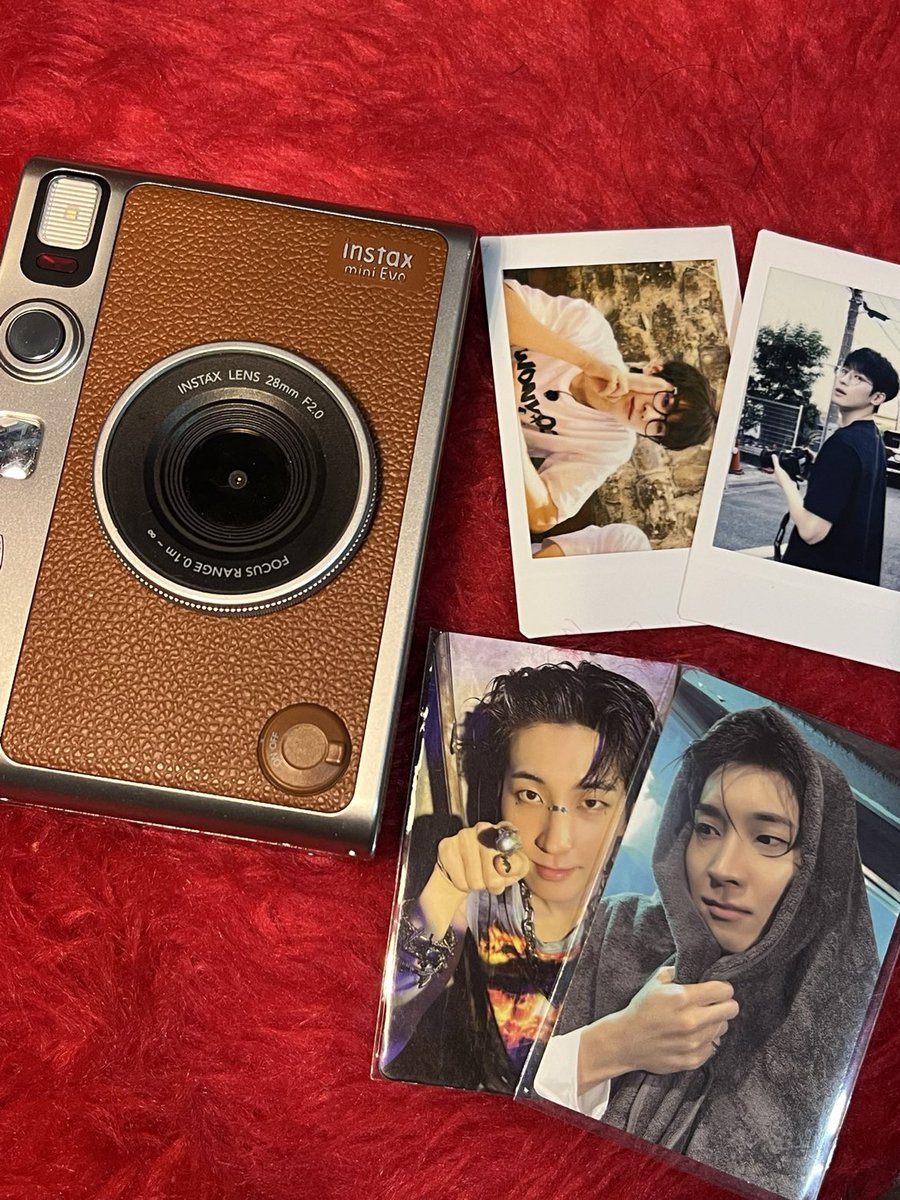 lalaloving_you's tweet photo. ₊˚⊹ ᰔ˙ ✩📷⋆｡˚꩜ [ #EverythingJWWAtAMMB ] ꩜💜
✩ᰔ˙₊˚⊹

fan project by @lalaloving_you ₍^. .^₎⟆
 
⊹ free use of instax ( same camera with wonwoo )
⊹  like and rt r appreciated 

— soft copies will be sent after the event 😁 https://t.co/3y5I0CTnm2