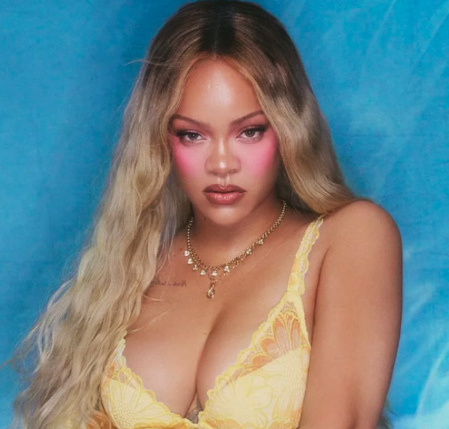 AboutMusicYT's tweet photo. Rihanna remains one of the most streamed artists on Spotify in 2026, despite not releasing an album in over 10 years. https://t.co/JVsSEWSwbx