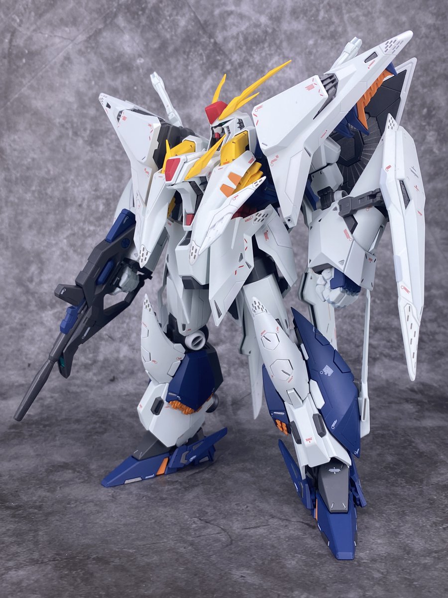 XXXG00YSW's tweet photo. ROBOT魂 Ξガンダム三銃士を連れてきたよ
​(๑╹ᆺ╹) Ξガンダム三銃士！？
マスク開口！初代！「うっす、よろしく」
マーキングプラス！二代目！「がんばります」
あと2回変身を残してるアニメ版！「よっす、どうも」
8月には四天王になる予定だよ
#キルケーの魔女 https://t.co/SHxDeneHiB