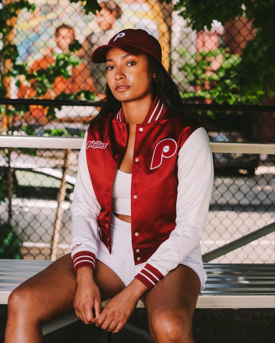 Mitchell & Ness Flagship Store tweet media