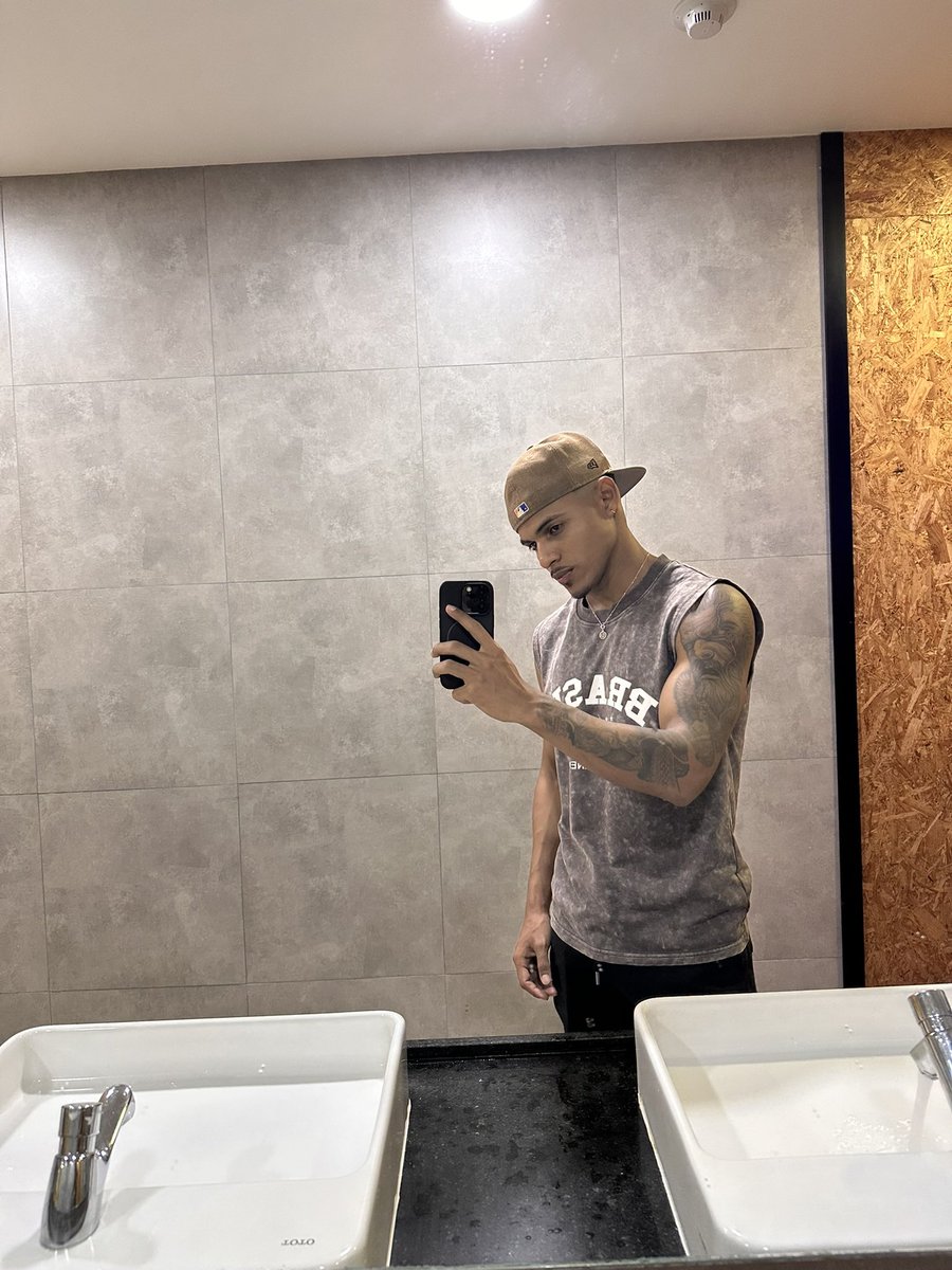 Danyyyels's tweet photo. 🇧🇷✨ https://t.co/FFnPgCYOp2