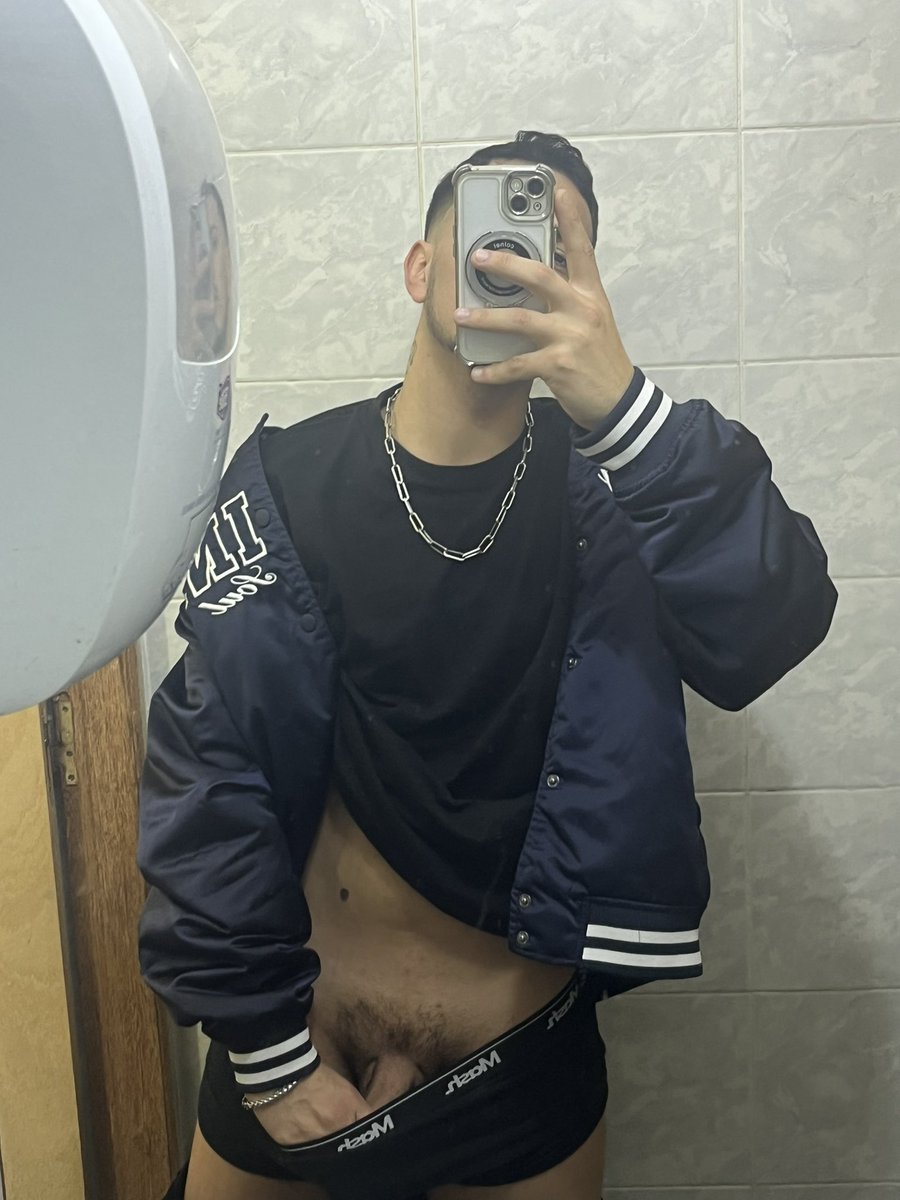 joegarrido11's tweet photo. Antes de trabajar 👀👀 https://t.co/w0W87LQul2