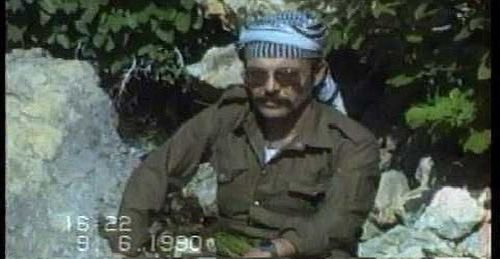 XWelatXy's tweet photo. 1990’lı yıllarda jitem ve bazı özel timlerin, PKK’ye ait benzer kıyafetler giyip köyleri boşaltan, insanları diri diri yakan, on binlerce insan kaçırıp işkenceyle katleden ve haber gazetelerine PKK yaptı paylaşın emrini veren orul orul o*ruspu çocukları bunlar işte. https://t.co/Xkz7uklqSK